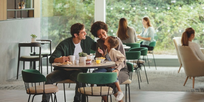 Familienreisen leicht gemacht: Mit Holiday Inn & FlixTrain reisen Kinder kostenlos durch Deutschland - Foto: presseportal.de