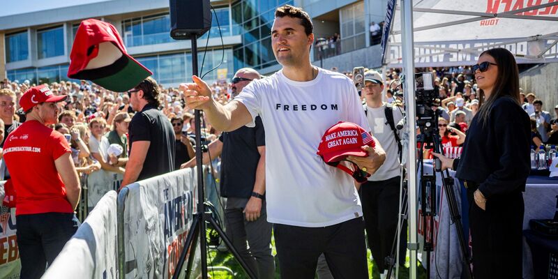 Charlie Kirk war am Mittwoch bei einer Veranstaltung erschossen worden, bei der er mit Studenten politische und gesellschaftliche Themen debattieren wollte. - Foto: Tess Crowley/The Deseret News/AP/dpa