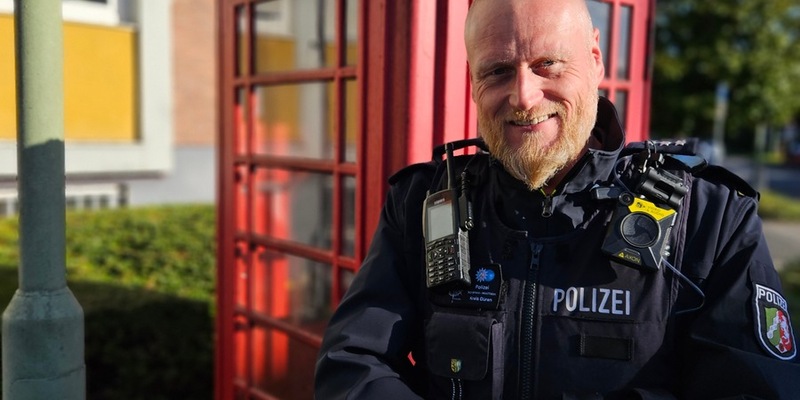 POL-DN: Ganz nah am Alltag der Menschen - Polizeihauptkommissar Marcel Krallmann ist neuer Bezirksdienstbeamter für den Bereich Langerwehe - Foto: presseportal.de