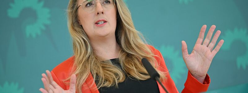 Grünen-Fraktionschefin Katharina Dröge wünscht sich in Sachen Erbschafts- und Schenkungssteuer eine «Aussage der CDU und von Jens Spahn, ob jetzt konkret gehandelt werden sollte». (Archivbild) - Foto: Helena Dolderer/dpa
