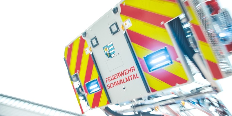 FFW Schwalmtal: Wohnungsbrand in Amern verhindert - Gartenhütte in Flammen - Foto: presseportal.de