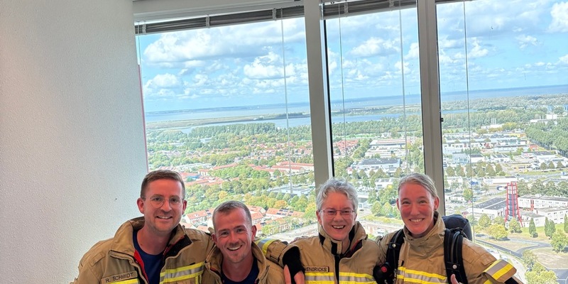 FW-KLE: Vier Klever Feuerwehrleute meistern den Firefighter Stair Climb - Foto: presseportal.de