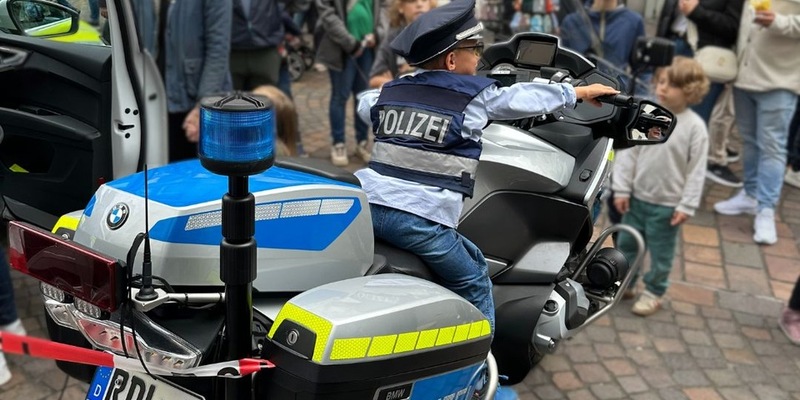 POL-PPTR: TRIER SPIELT: Die Polizei Trier war mit dabei - Foto: presseportal.de