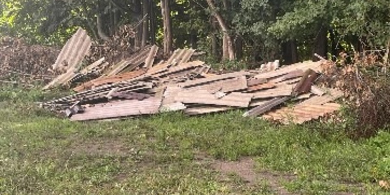 POL-FL: Süderbrarup;Brebel - Polizei ermittelt nach illegaler Asbest-Entsorgung - Foto: presseportal.de