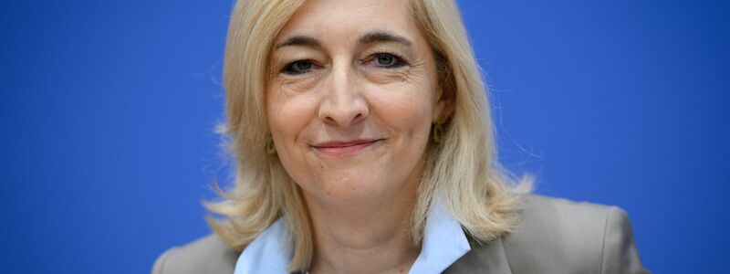 Ministerin will Angebot der Apotheken ausweiten. (Archivbild) - Foto: Bernd von Jutrczenka/dpa