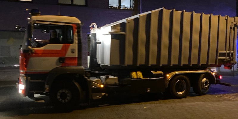 FW-F: Brand in einer Papierpresse - aufwändiger und langwieriger Einsatz - Foto: presseportal.de