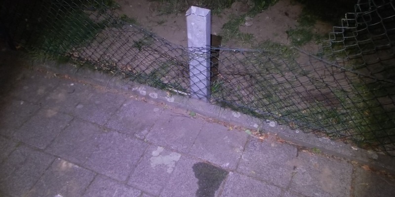 POL-NE: Diebe stehlen Zigarettenautomaten - Foto: presseportal.de