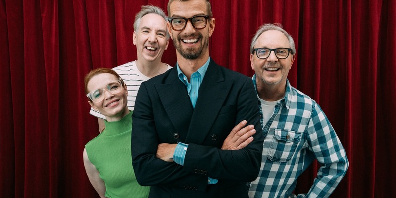 Karoline Herfurth Olli Schulz Joko Winterscheidt Olli Dittrich Wer stiehlt mir die Show? - Foto: Joyn/Julian Mathieu, presseportal.de