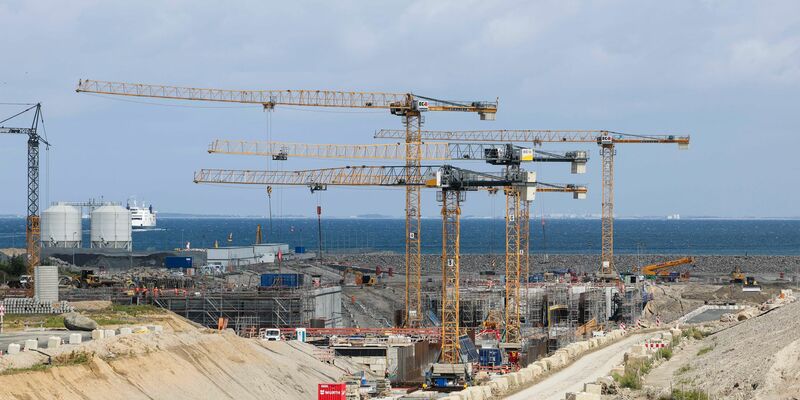Die Betreibergesellschaft des geplanten Fehmarnbelttunnels berichtet von Schwierigkeiten. (Archivbild) - Foto: Frank Molter/dpa