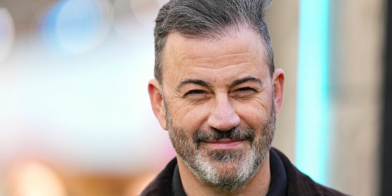 Talkmaster Jimmy Kimmel ist erstmal weg vom Bildschirm. (Archivbild) - Foto: Scott A Garfitt/Invision/AP/dpa