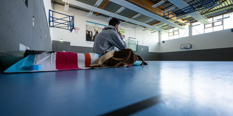 In Münster mussten Studenten ohne Wohnung auch schon in Turnhallen schlafen. - Foto: Guido Kirchner/dpa