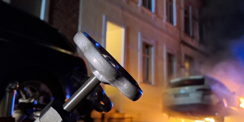 FW Bocholt: Pkw Brand - Foto: presseportal.de