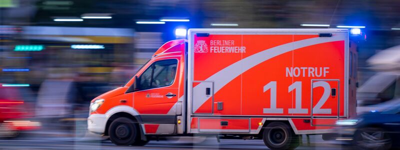 Rettungskräfte kommen bei Herz-Kreislauf-Stillstand oft zu spät, um Hirnschäden zu verhindern. (Symbolbild) - Foto: Monika Skolimowska/dpa/dpa-tmn