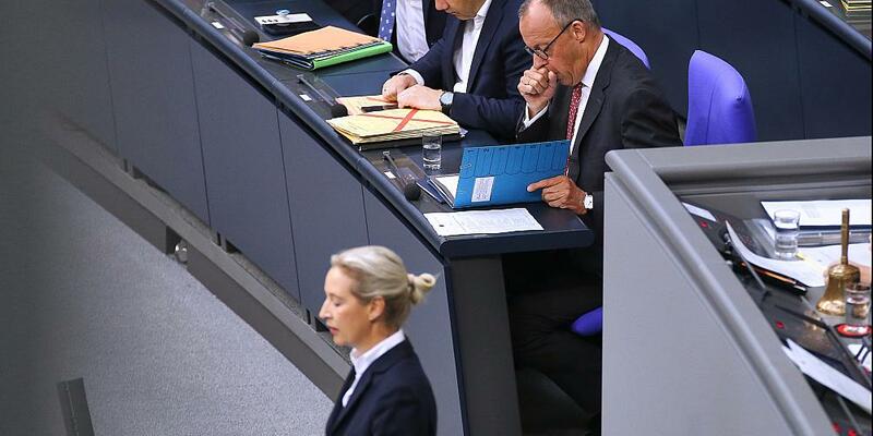 Alice Weidel, Lars Klingbeil, Friedrich Merz am 17.09.2025 - Foto: über dts Nachrichtenagentur