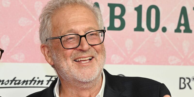 Der Filmproduzent Martin Moszkowicz findet, die Film- und Medienbranche versagt, wenn es um Judenhass geht. (Archivbild) - Foto: Felix Hörhager/dpa
