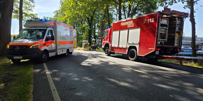 FW Celle: Verkehrsunfall mit eingeklemmter Person - Foto: presseportal.de