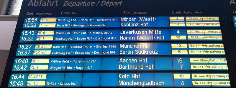 Zu oft zu spät: Die Züge der Deutschen Bahn. (Archivbild) - Foto: Arne Meyer/dpa