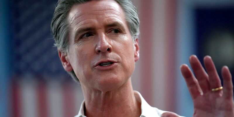 Demokrat Newsom ist einer der schärfsten Kritiker von US-Präsident Trump. (Archivbild) - Foto: Steven Senne/AP/dpa