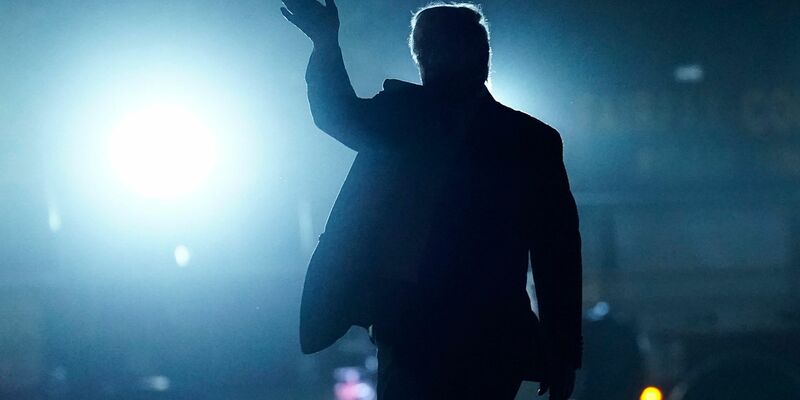 Trump macht öffentlich Druck auf seine Justizministerin.  - Foto: Jose Luis Magana/AP/dpa