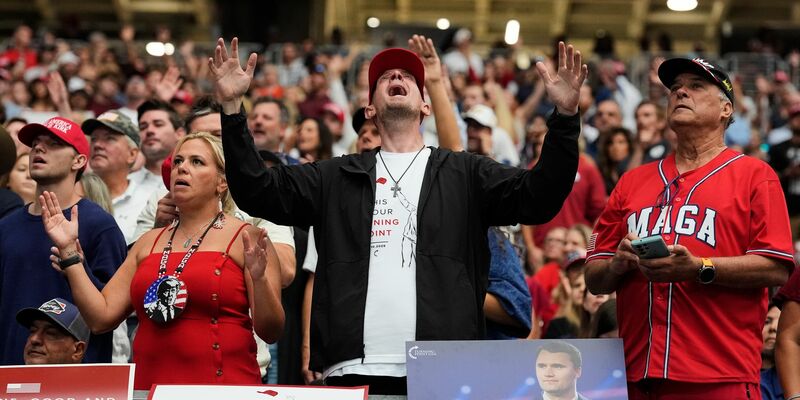 Kirks Organisation unterstützt eine Präsidentenkandidatur von JD Vance. (Archivbild) - Foto: Ross D. Franklin/AP/dpa