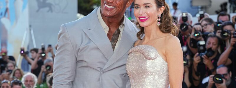 Dwayne Johnson und Emily Blunt mussten sich für den Dreh emotionalen Herausforderungen stellen. (Archivbild) - Foto: Scott A Garfitt/Invision/AP/dpa