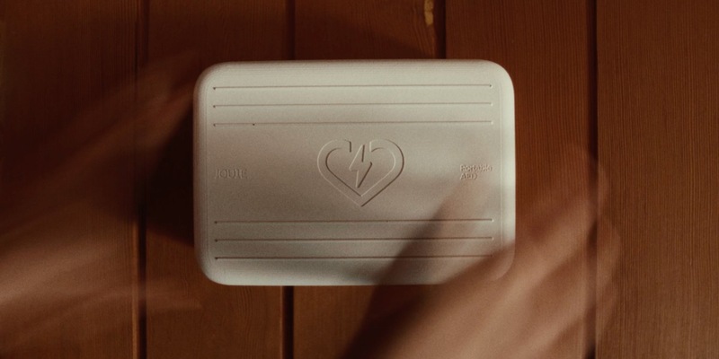 70% aller Herzstillstände passieren zuhause: Joule Medical entwickelt Laiendefibrillator für Privathaushalte - Foto: presseportal.de