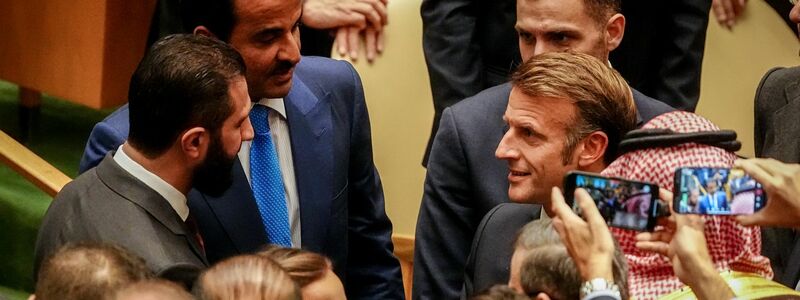 In New York im Mittelpunkt: Frankreichs Präsident Macron - Foto: Kay Nietfeld/dpa