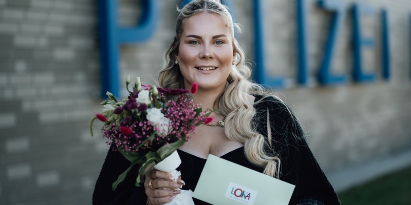 POL-HRO: Kriminalpolizei Sanitz ehrt 19-Jährige für Zivilcourage im Doppelpack - Foto: presseportal.de