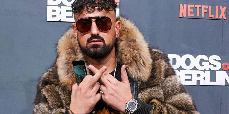 Die Netflix-Doku über Haftbefehl ist keine bedingungslose Huldigung des 39-jährigen Aykut Anhan. (Archivbild) - Foto: Annette Riedl/dpa