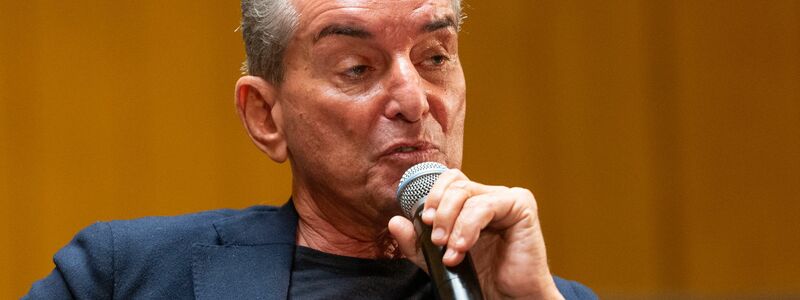 Die Ausladung des Publizisten Michel Friedman in der mecklenburgischen Gemeinde Klütz ruft scharfe Kritik hervor. (Archivbild) - Foto: Christophe Gateau/dpa
