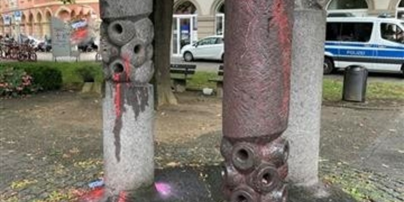 POL-PPKO: Sachbeschädigung an einem Denkmal in Koblenz - Foto: presseportal.de