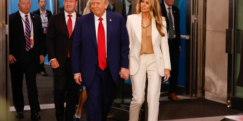 Trump will ein Nachspiel für den Stopp auf der UN-Rolltreppe. - Foto: Stefan Jeremiah/AP/dpa