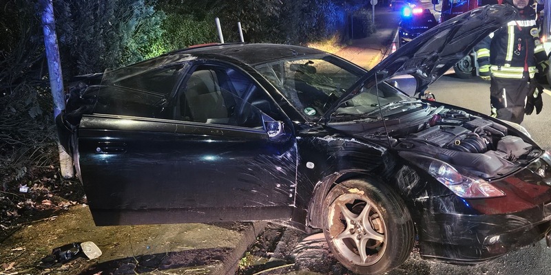 FW-EN: Alleinunfall durch PKW - Foto: presseportal.de