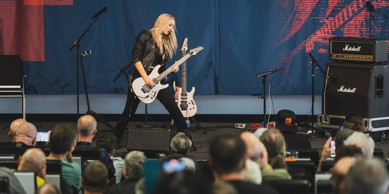 Wenn Gitarren-Träume wahr werden / Guitar Summit verwandelt Mannheim in Europas Gitarren-Hauptstadt - Foto: presseportal.de