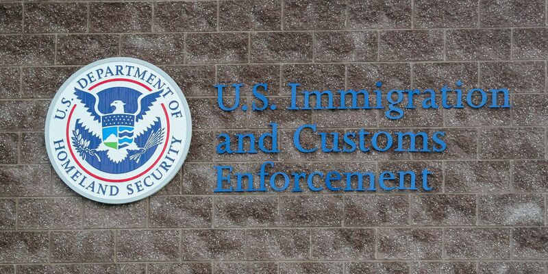 Bei einer Einwanderungsbehörde sind Schüsse gefallen. - Foto: Paul Weaver/SOPA Images via ZUMA Press Wire/dpa