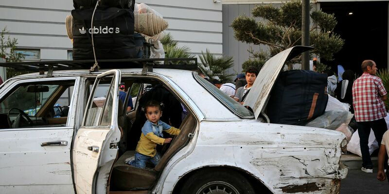 Die Heimkehrer erwartet ein Land mit zerstörten Häusern und beschädigter Infrastruktur. (Archivbild) - Foto: Marwan Naamani/dpa