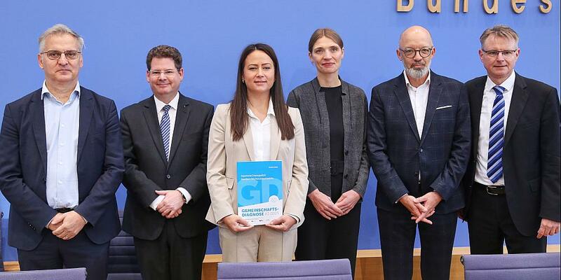 Vorstellung Gemeinschaftsdiagnose Herbst 2025 der Wirtschaftsforschungsinstitute am 25.09.2025 - Foto: über dts Nachrichtenagentur