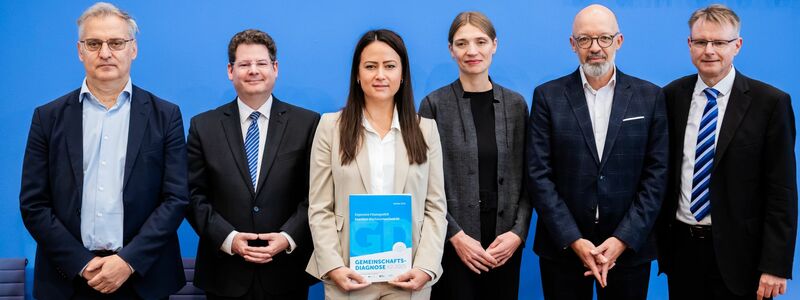 Die sogenannte Gemeinschaftsdiagnose wird von führenden Wirtschaftsinstituten erstellt. - Foto: Christoph Soeder/dpa