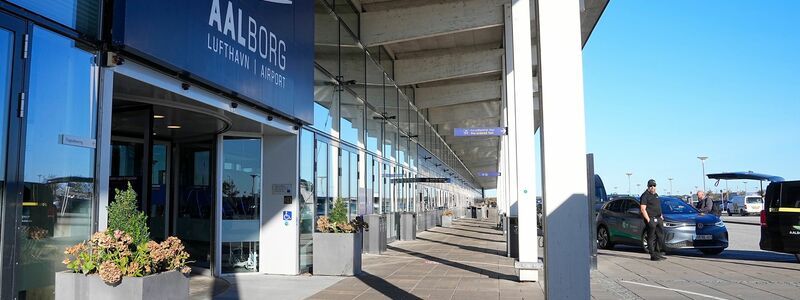 Der Flughafen von Aalborg musste vorübergehend für Starts und Landungen gesperrt werden. - Foto: Bo Amstrup/Ritzau Scanpix Foto/AP/dpa