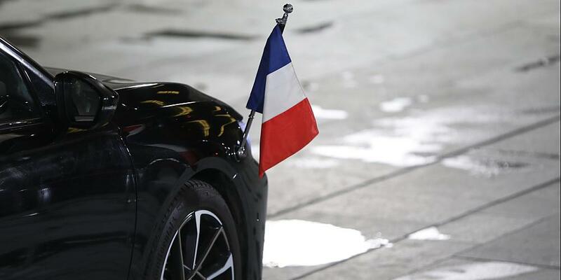 Französische Fahne (Archiv) - Foto: über dts Nachrichtenagentur