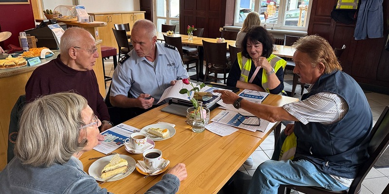 POL-OB: Neues #NMDO-Stickeralbum - Kampf gegen Telefonbetrüger geht weiter - Foto: presseportal.de