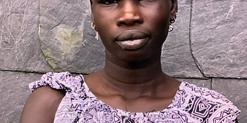 LPI-SLF: Öffentlichkeitsfahndung nach 17-Jähriger - Foto: presseportal.de