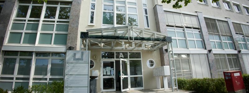 Blick auf die Bundesgeschäftsstelle der AfD im Ortsteil Reinickendorf.  (Archivbild) - Foto: Jörg Carstensen/dpa
