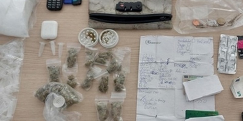 BPOL-FL: NMS - Rauschgift in Socke versteckt; Bundespolizei stellt Dealer im Zug fest - Foto: presseportal.de