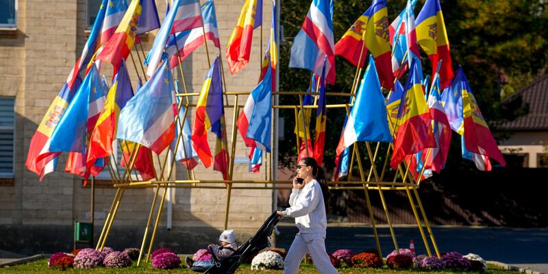 Kurz vor der Wahl in Moldau ist eine Partei des russlandfreundlichen Bündnisses von der Abstimmung ausgeschlossen worden. (Archivbild) - Foto: Vadim Ghirda/AP/dpa