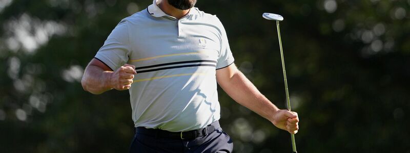 Jon Rahm überzeugt beim Ryder-Cup-Auftakt - Foto: Matt Slocum/AP/dpa