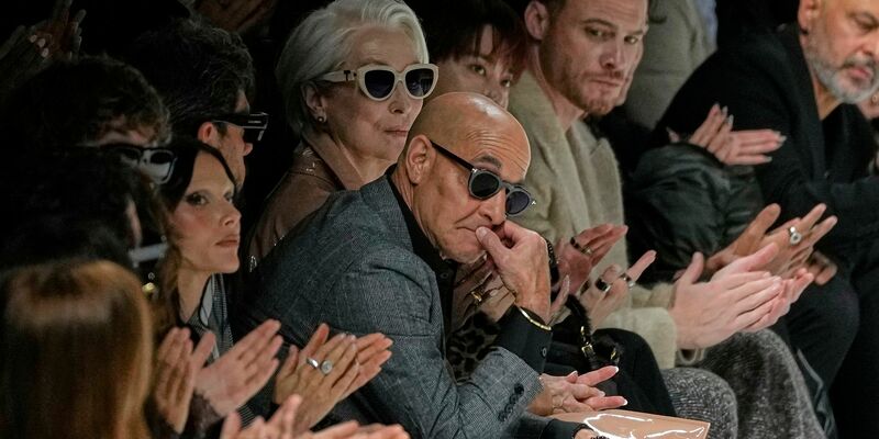 Meryl Streep in einem Vinylmantel. - Foto: Luca Bruno/AP/dpa