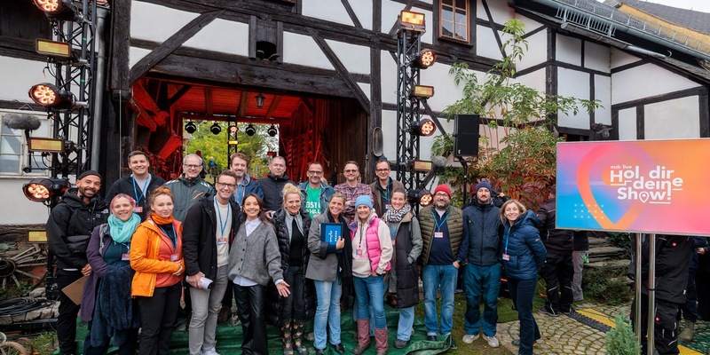 Erfolgreiche MDR-Premiere in Thüringen: Nitschareuth feiert Erntedank mit „Hol dir deine Show!“ - Foto: presseportal.de