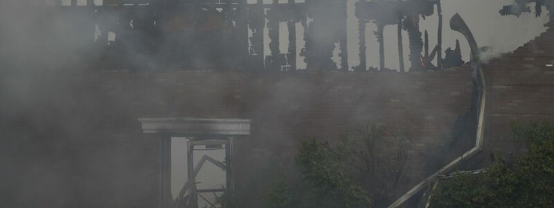 Bei Schüssen und dem Feuer sind Menschen gestorben. - Foto: Lukas Katilius | MLive.com/The Flint Journal/AP/dpa