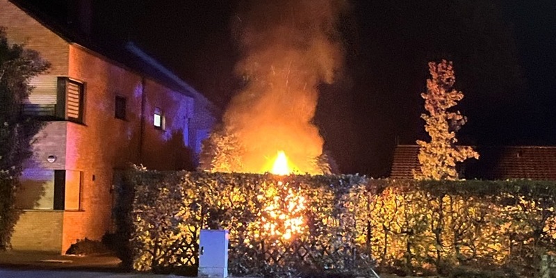 POL-SO: Brandstiftung mit Brandbeschleuniger - Foto: presseportal.de